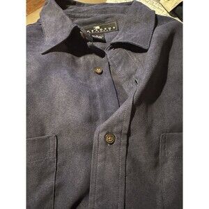 Like New Consensus Sportswear Navy LS Men’s Button Up Size Medium With Blue Tags